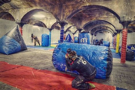 indoor extreme sports paintball.